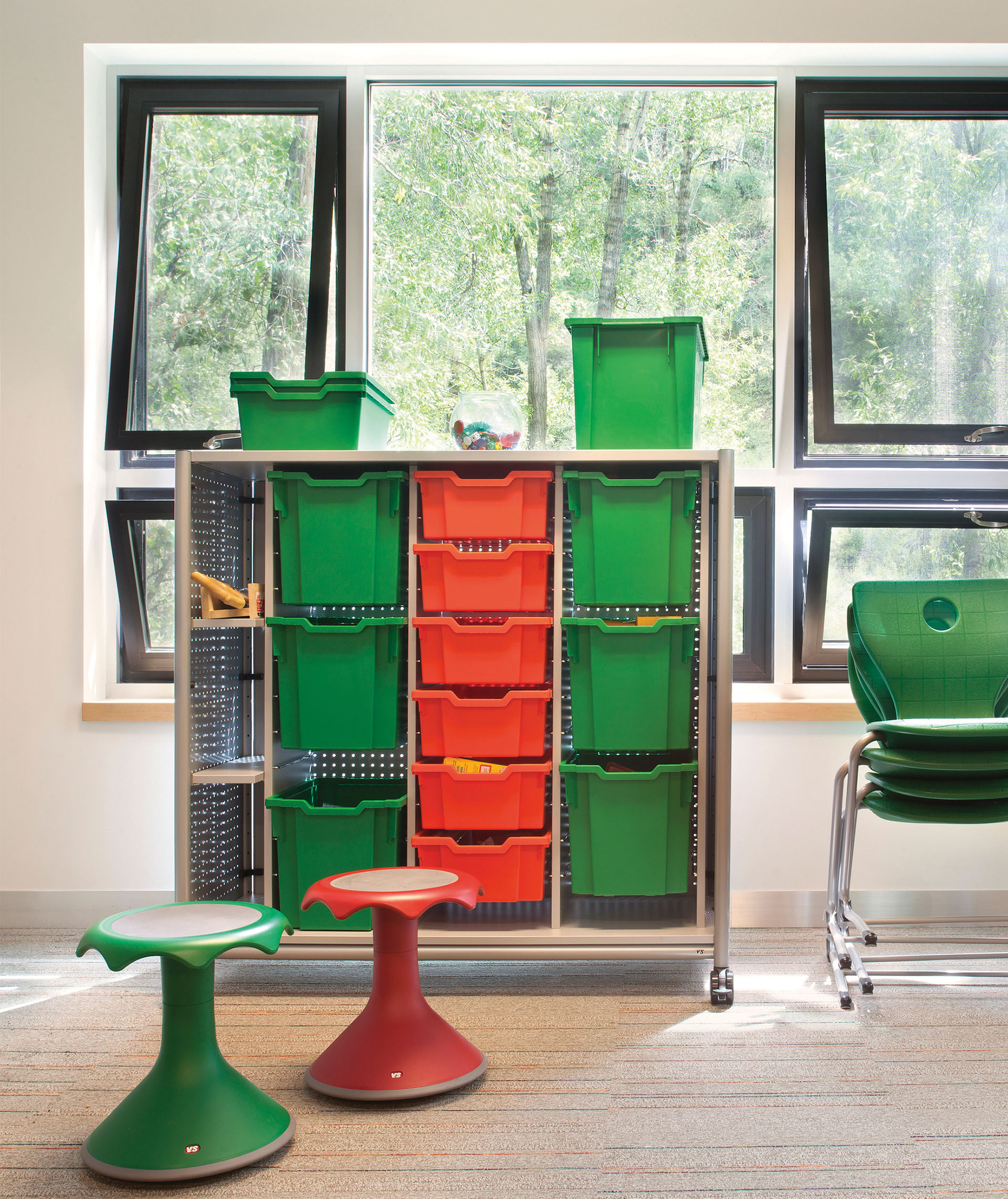 tray shelves