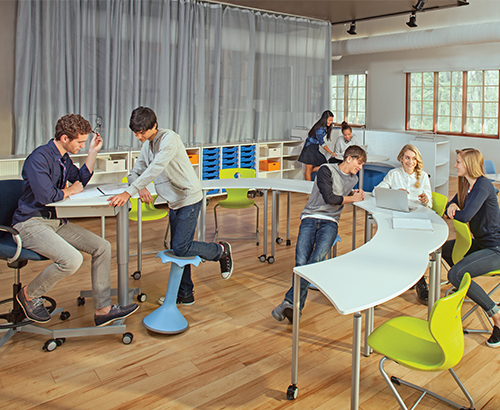 Further Education classroom with VS Classroom Furniture